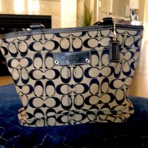 Coach handbag in good condition